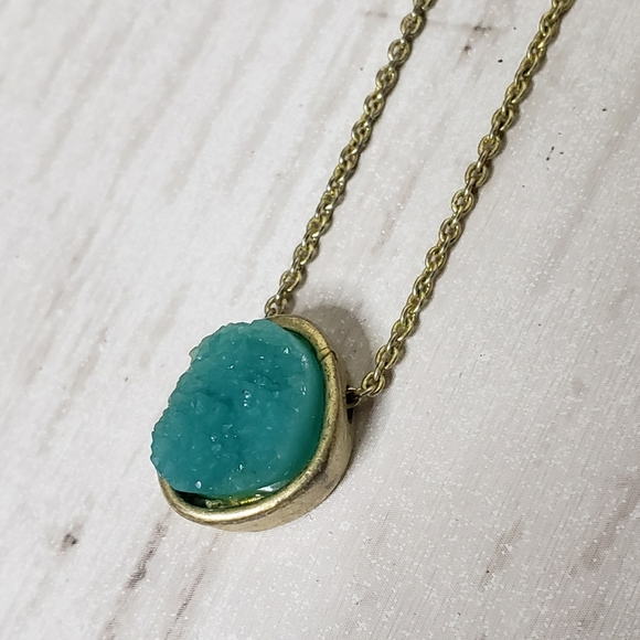 Necklace Druzy Green Gold-tone Pendant Choker Short - Picture 4 of 10